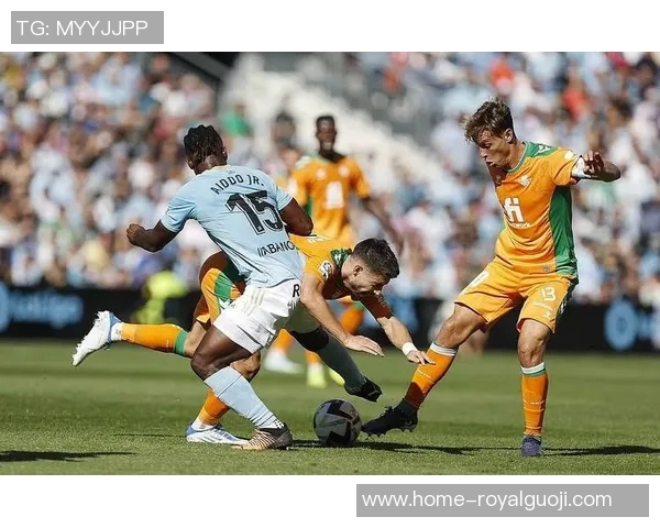 法甲对决欧塞尔铁桶阵迎战状态低迷的巴黎FC展现客场韧性